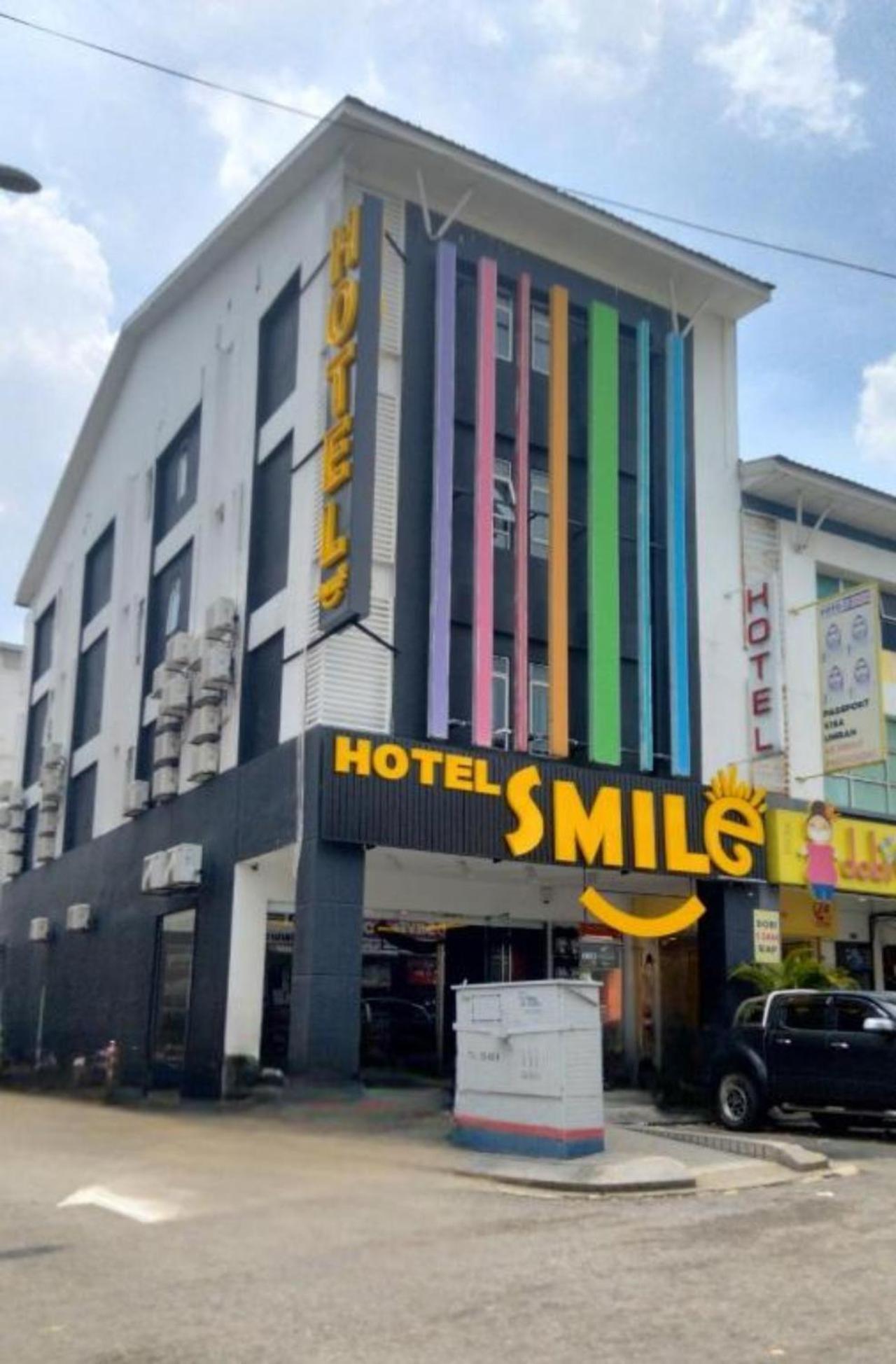 Smile Hotel Cheras Sri Permaisuri Kuala Lumpur Extérieur photo